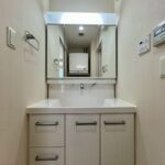 LINE_ALBUM_プレミアコート桃原503_251128_2